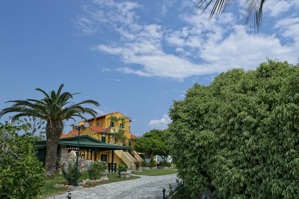 Sandy Beach Villas And Apartments スヴォロナータ エクステリア 写真
